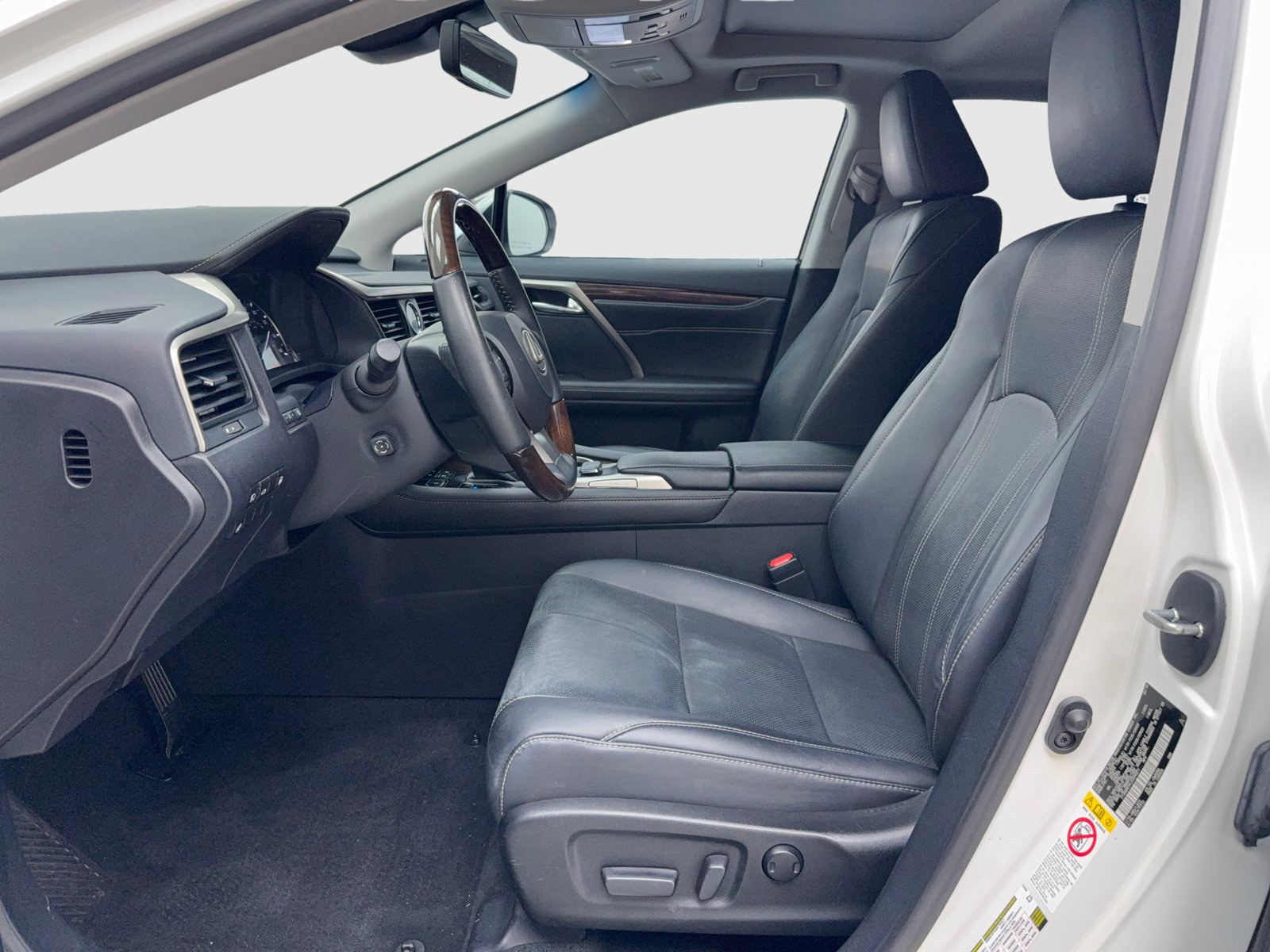 Used 2018 Lexus RX 450h AWD w/ Premium Package image 17