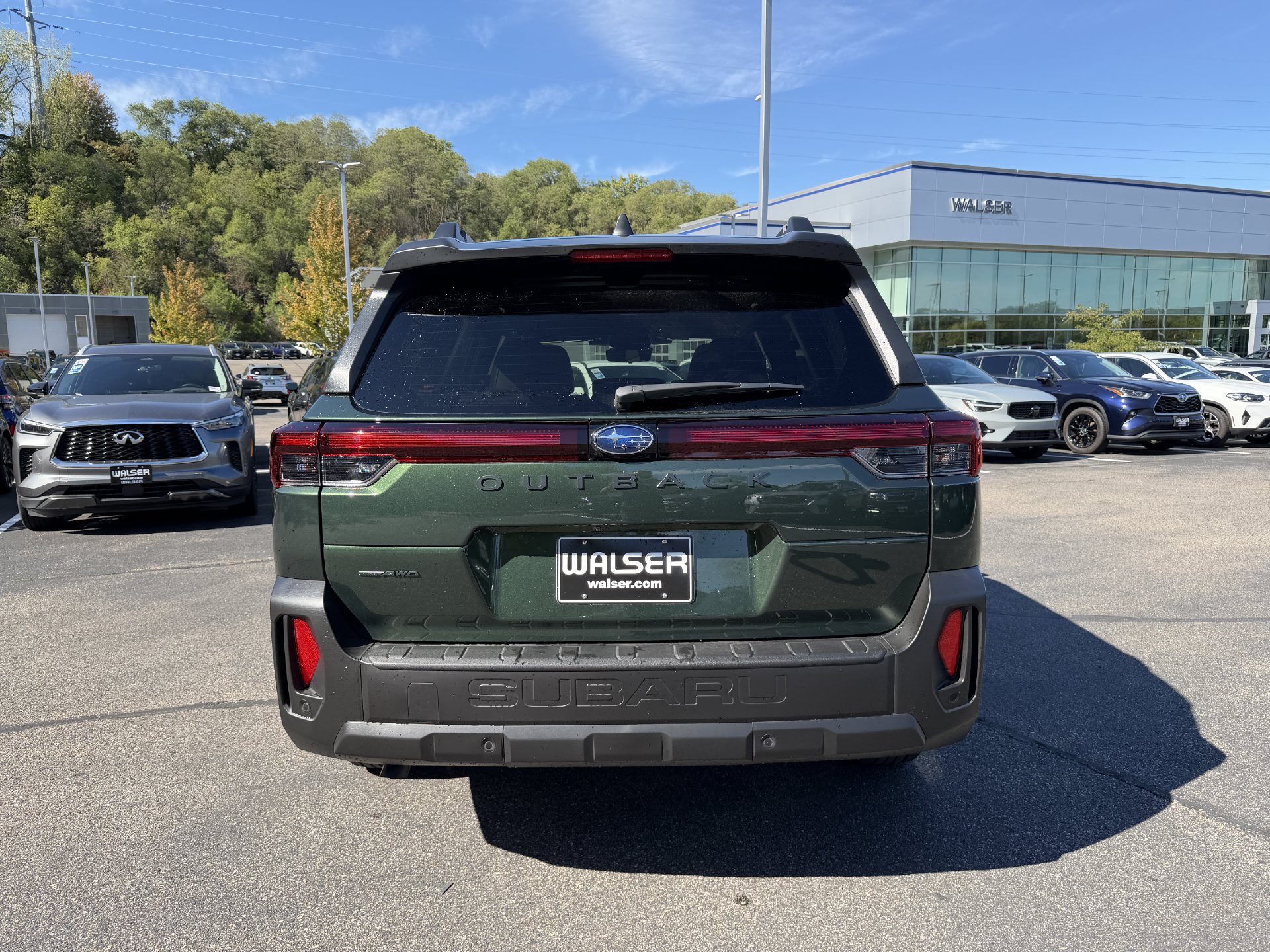 Used 2026 Subaru Outback Touring AWD/4WD image 4