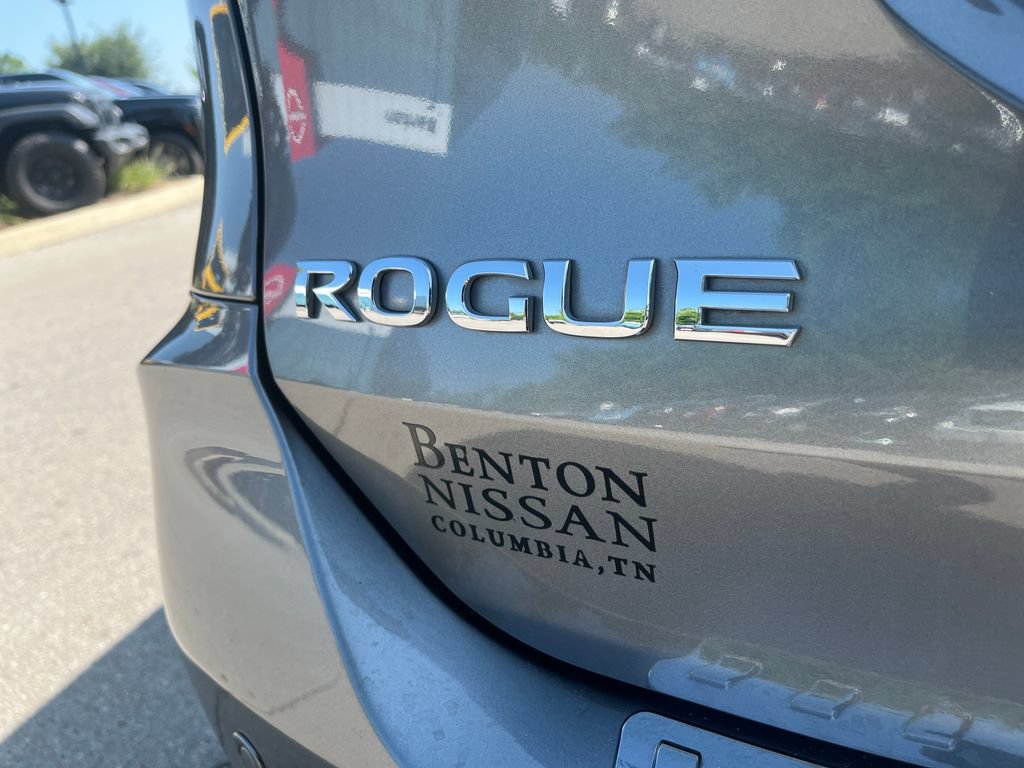 Used 2019 Nissan Rogue SV w/ Premium Package FWD image 38