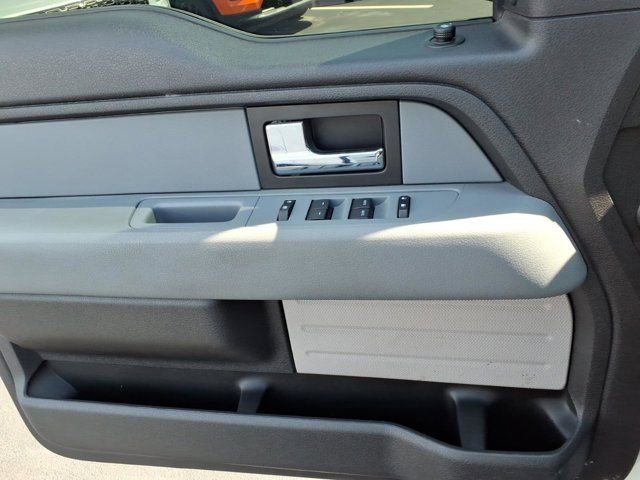 Used 2013 Ford F150 XLT w/ Mid Equipment Group image 20