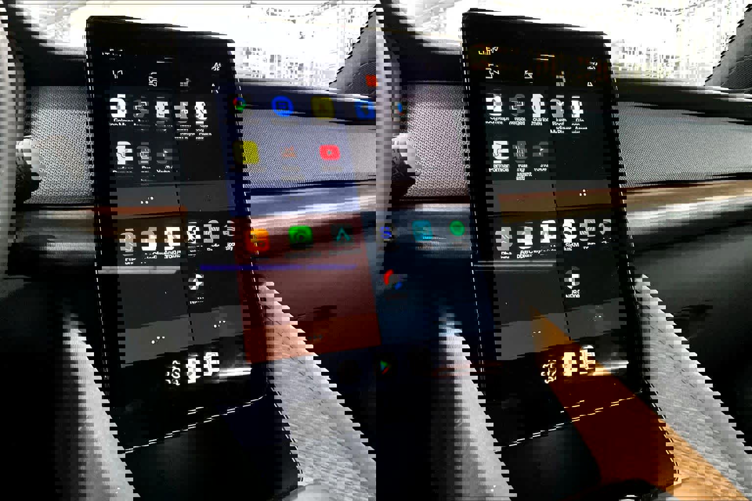 Used 2022 Polestar Polestar 2 w/ Plus Package image 34