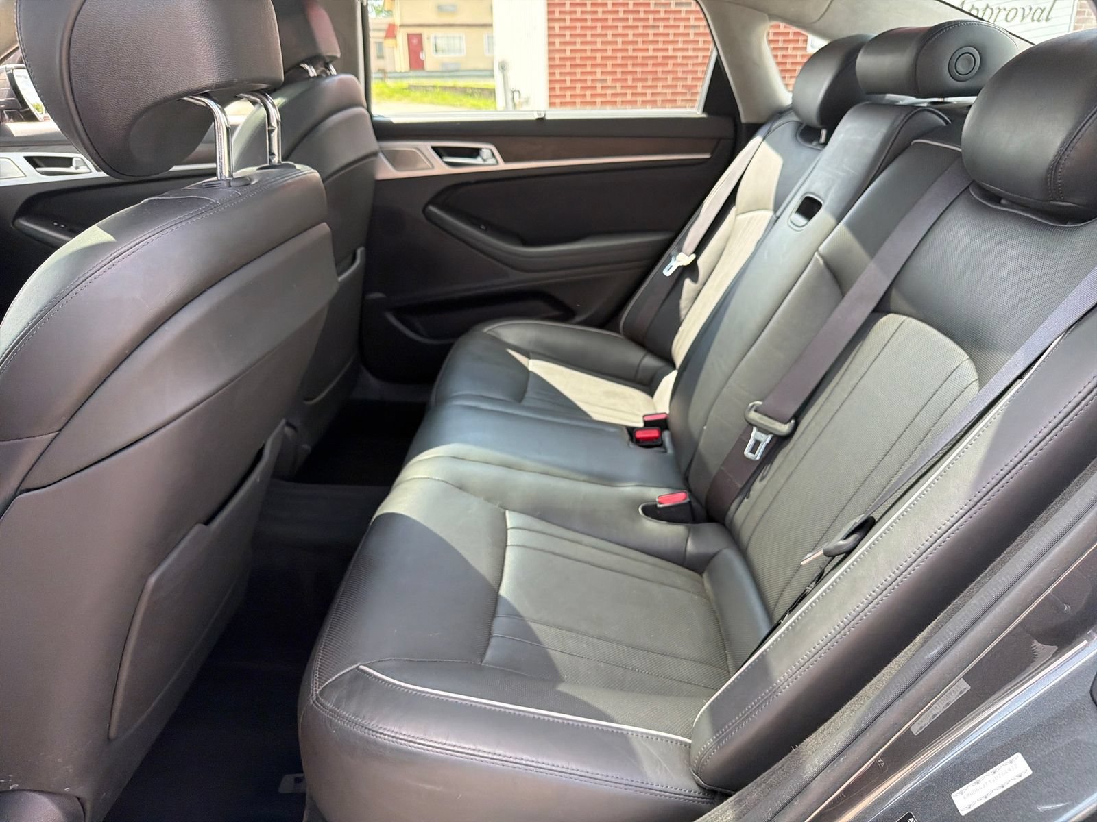 Used 2018 Genesis G80 5.0 Ultimate RWD image 28