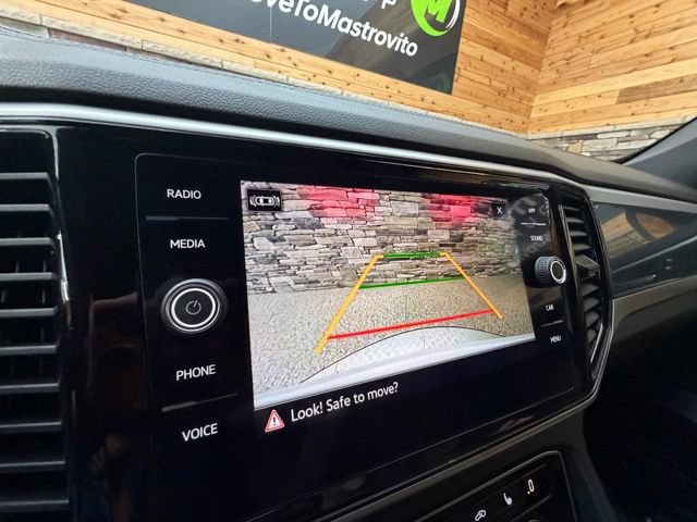 Used 2023 Volkswagen Atlas Cross Sport SE AWD/4WD image 22