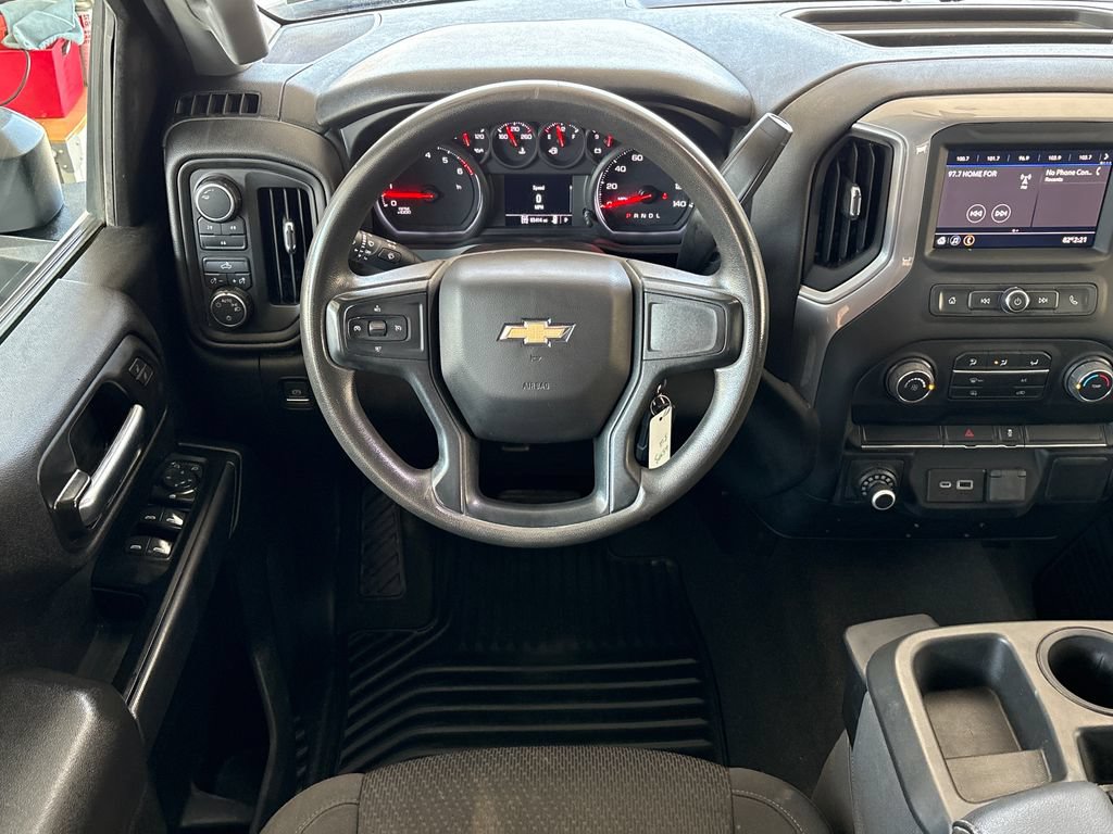 Used 2022 Chevrolet Silverado 2500 Custom AWD/4WD image 18