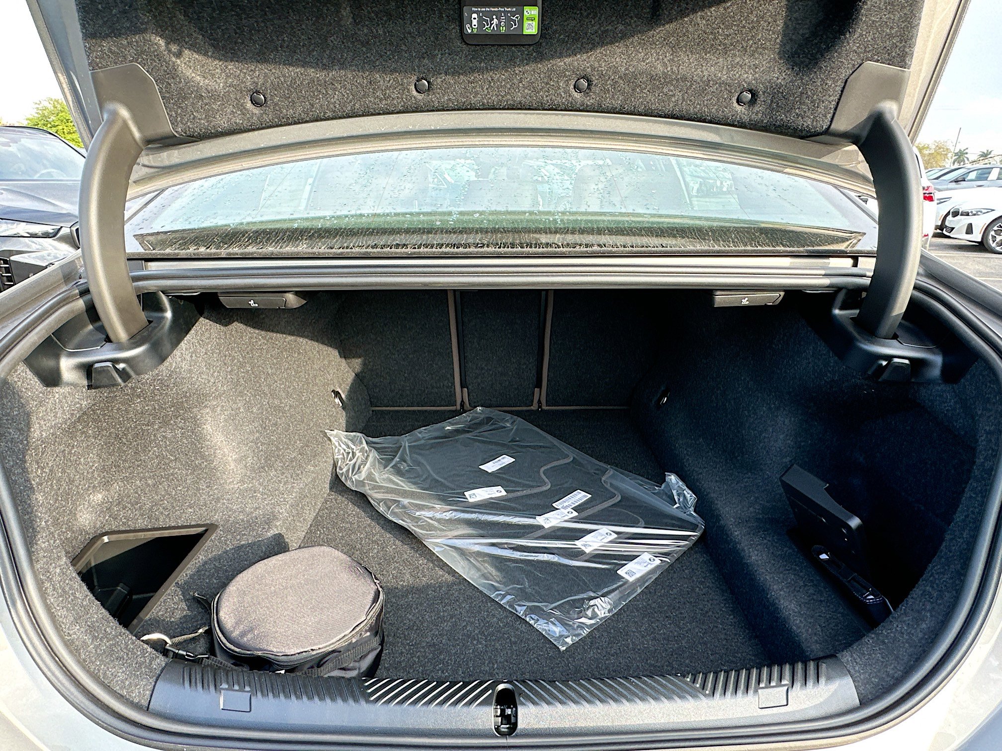 New 2026 BMW 530i w/ M Sport Package image 21