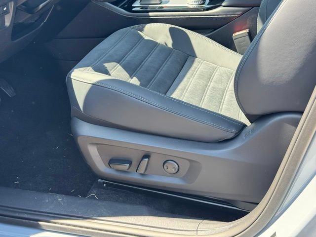 New 2026 Mitsubishi Outlander SE FWD image 19