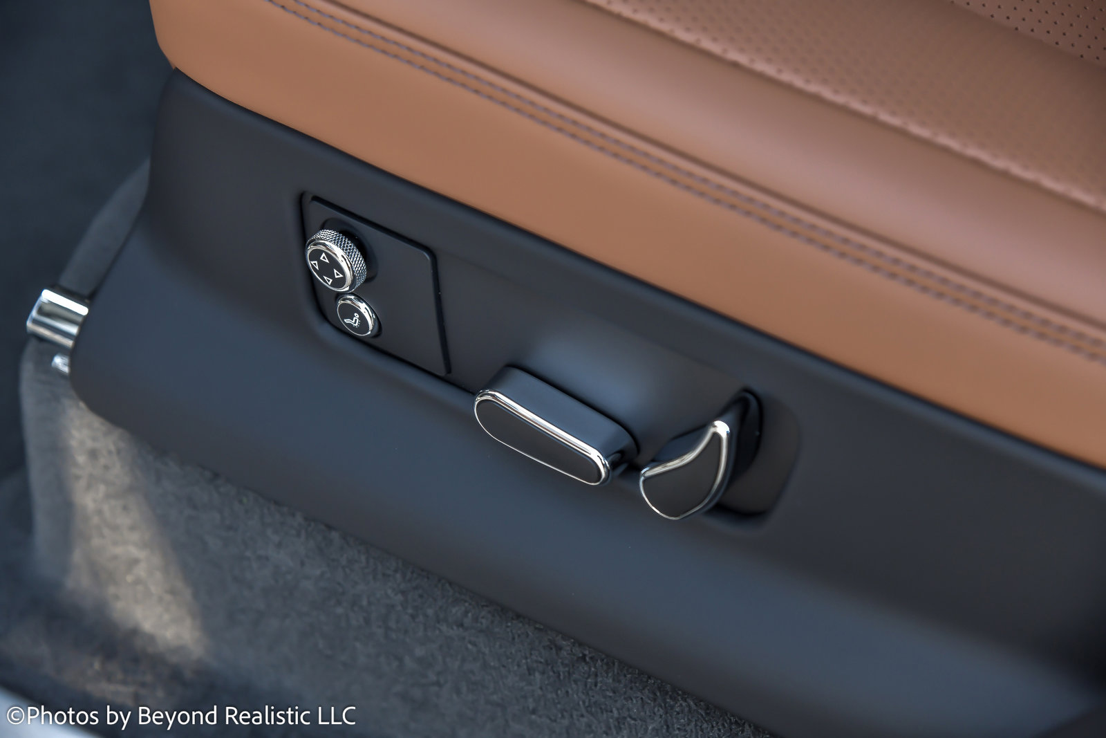 New 2024 Bentley Bentayga Extended Wheelbase image 27