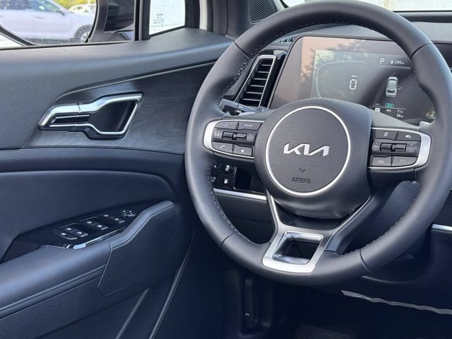 Used 2025 Kia Sportage X-Line AWD/4WD image 16