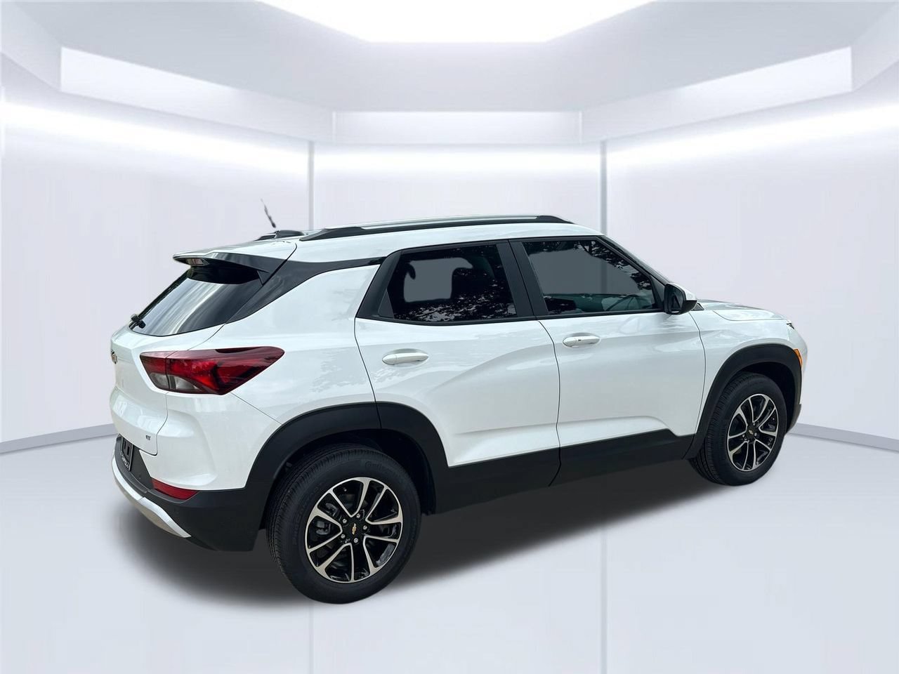New 2026 Chevrolet TrailBlazer LT w/ Convenience Package FWD image 6