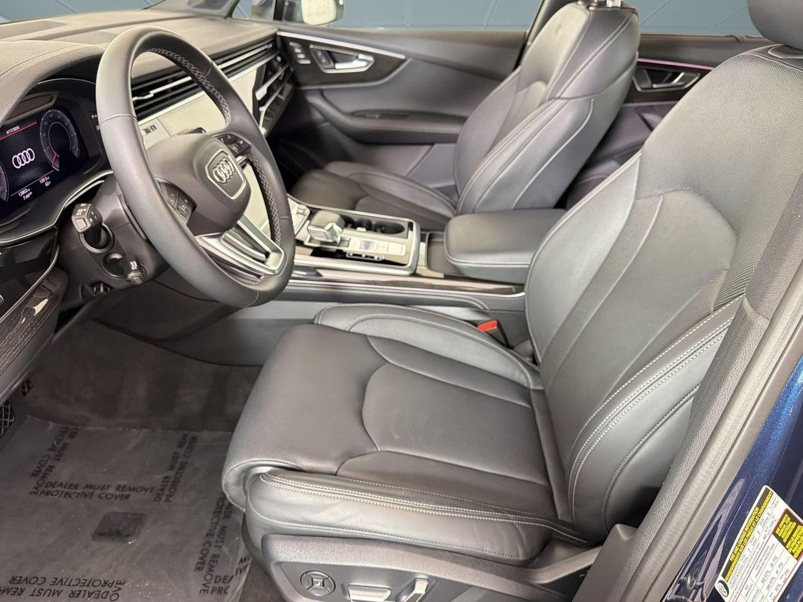 Certified 2025 Audi Q7 3.0T Prestige AWD/4WD image 5
