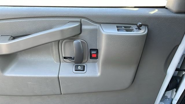 New 2026 Chevrolet Express 2500 w/ Driver Convenience Package RWD image 26