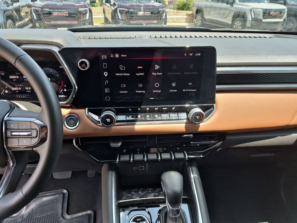 Used 2026 GMC Canyon AT4 AWD/4WD image 25
