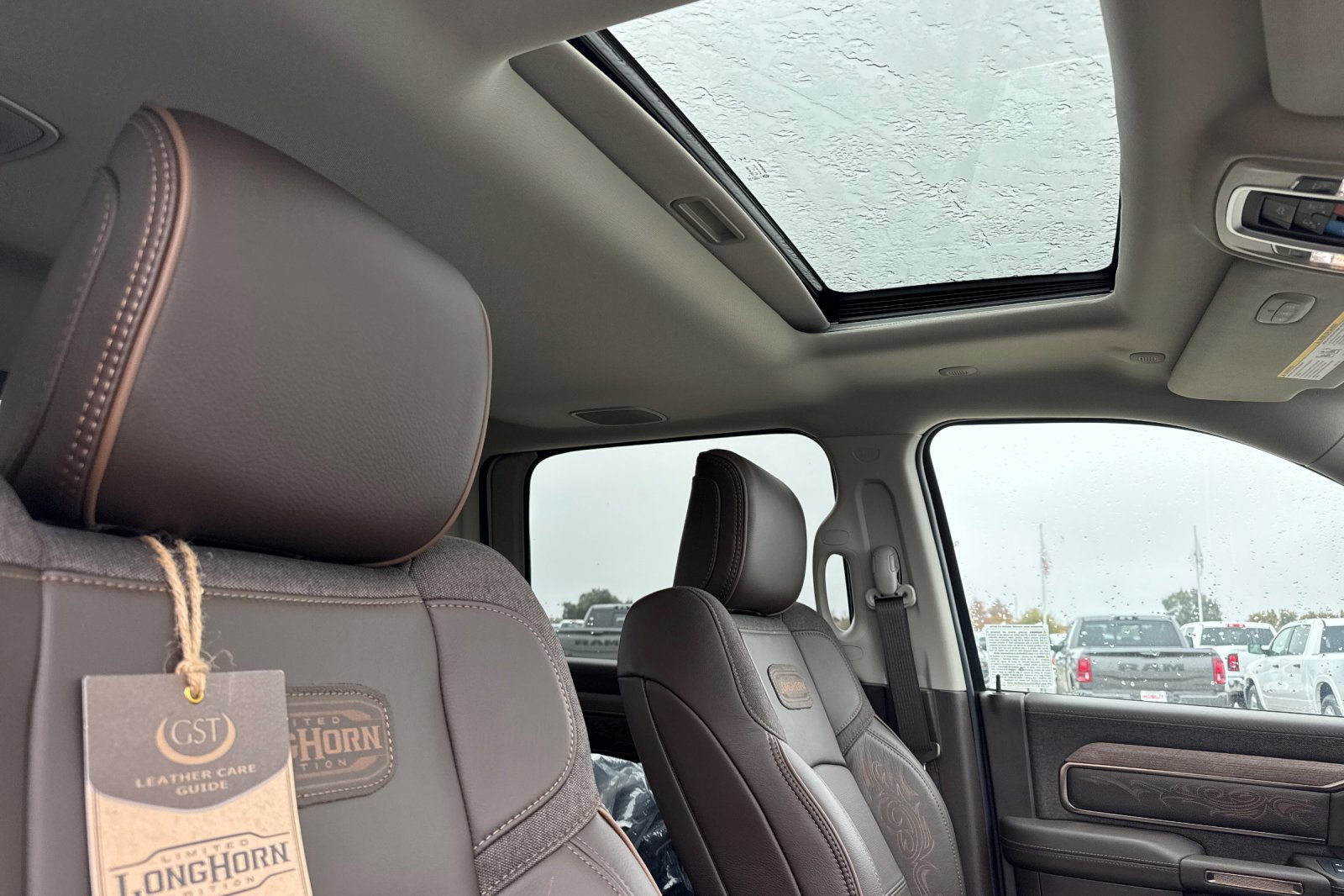 New 2026 RAM 3500 Longhorn image 15