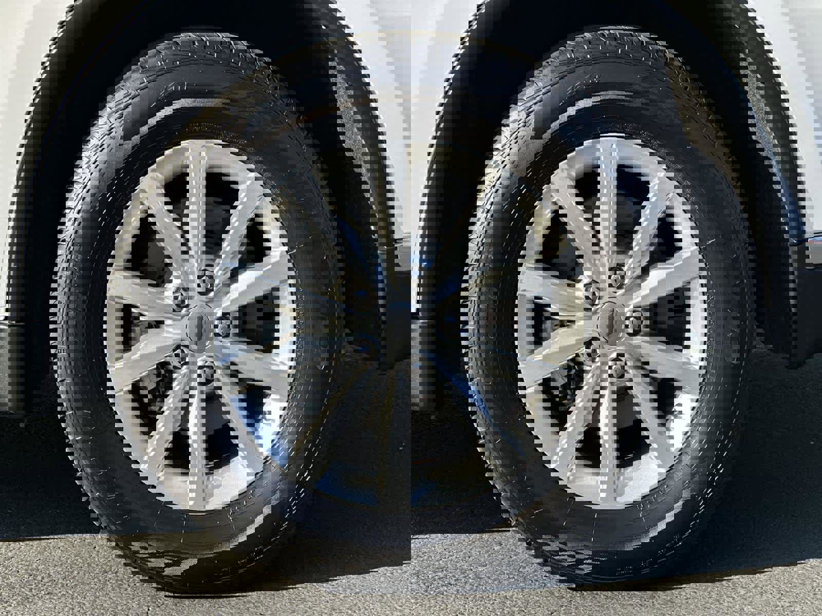 Used 2021 Dodge Durango SXT w/ 3rd Row Seating Group image 8