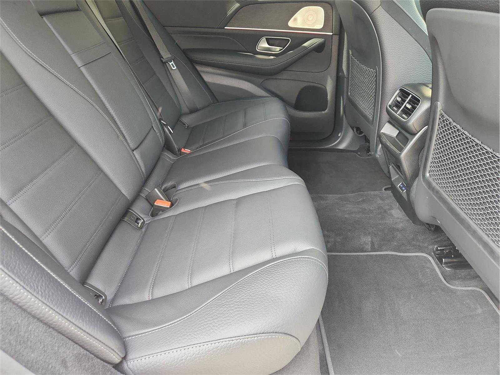 Used 2024 Mercedes-Benz GLE 350 4MATIC image 28