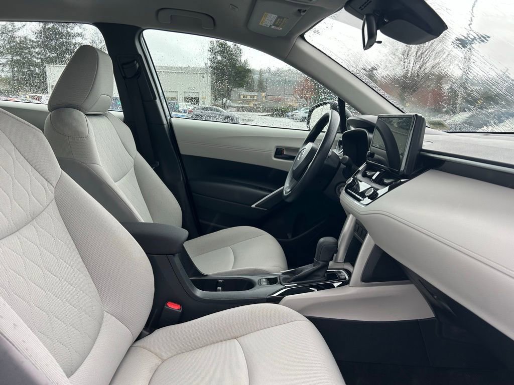 Certified 2023 Toyota Corolla Cross L image 20