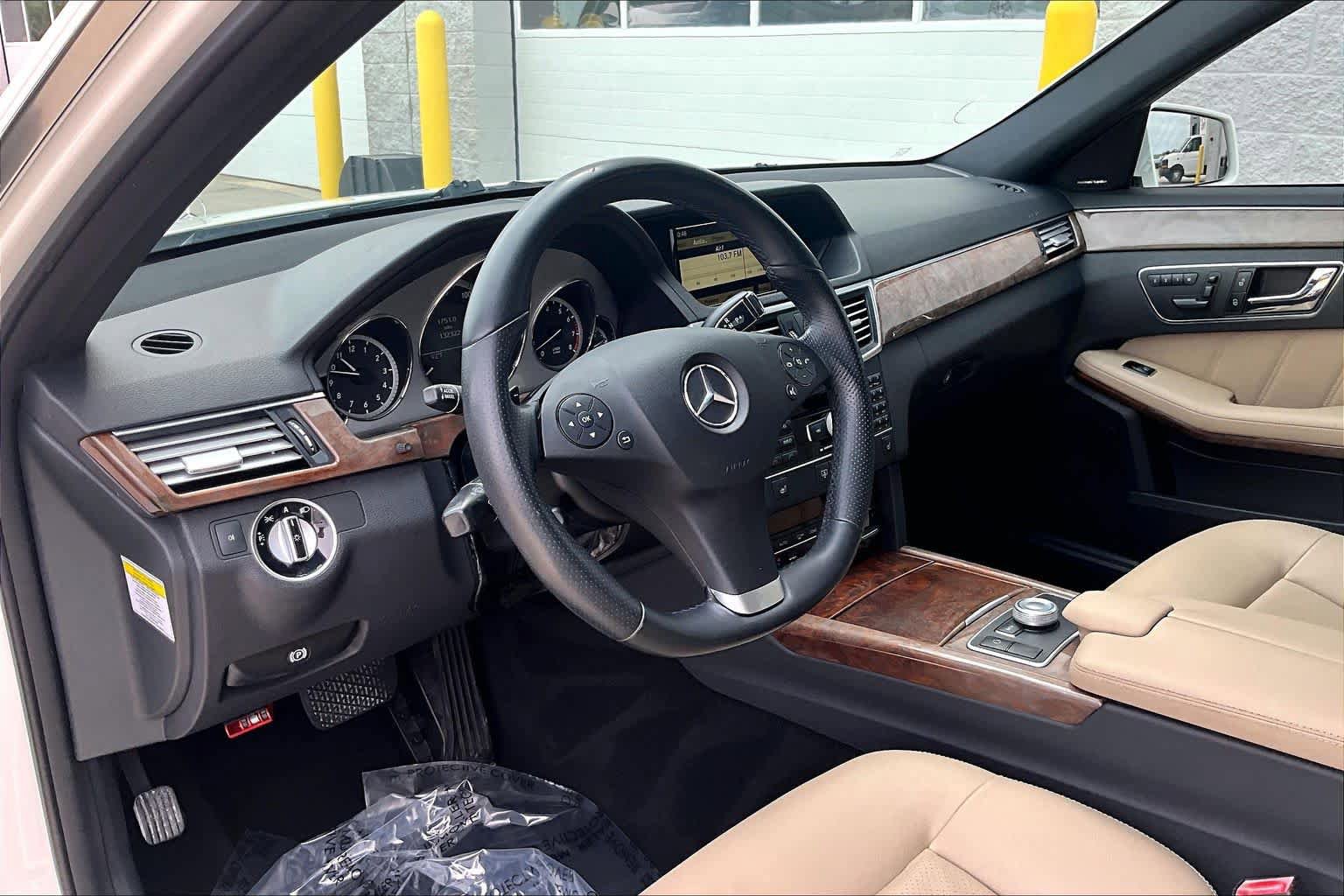 Used 2011 Mercedes-Benz E 350 Sedan image 15