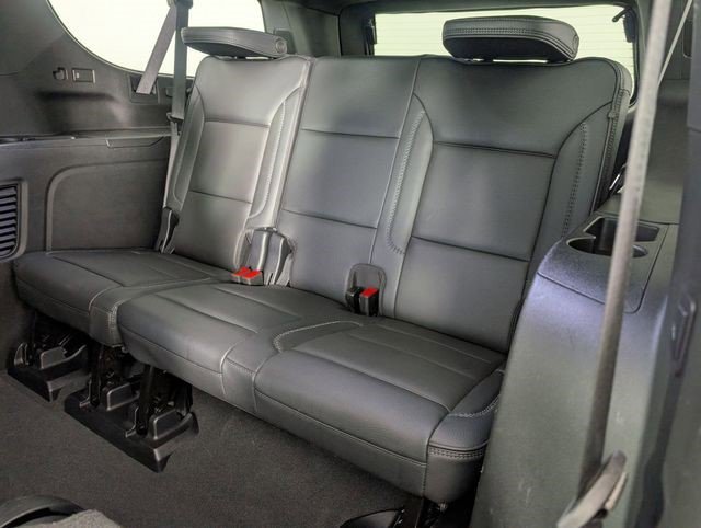 Certified 2025 GMC Yukon XL Denali AWD/4WD image 28