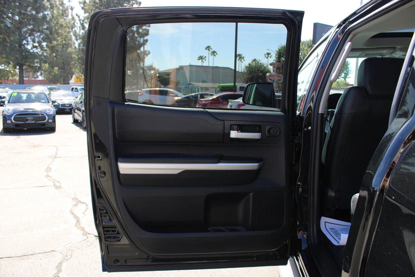 Used 2016 Toyota Tundra Limited w/ Limited Premium Package image 21