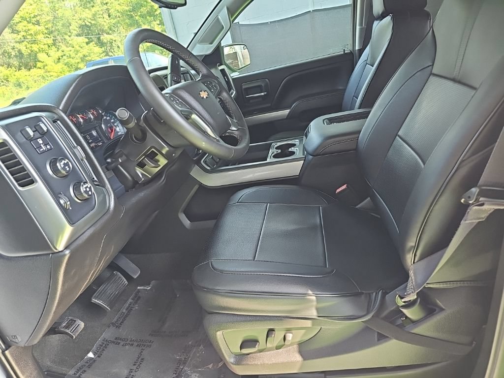 Used 2017 Chevrolet Silverado 1500 LT w/ True North Edition AWD/4WD image 34