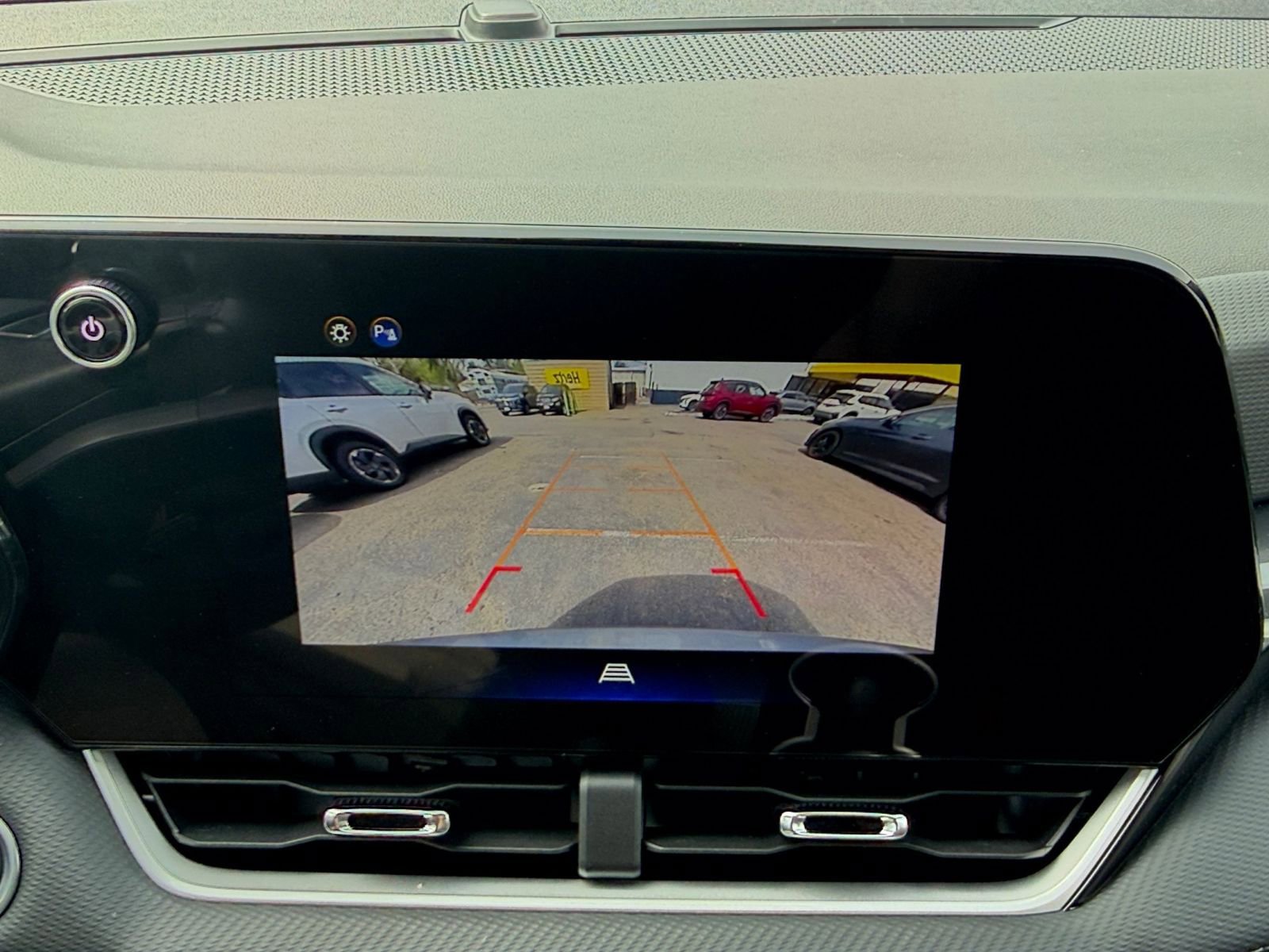 Used 2025 Chevrolet Equinox LT AWD/4WD image 23