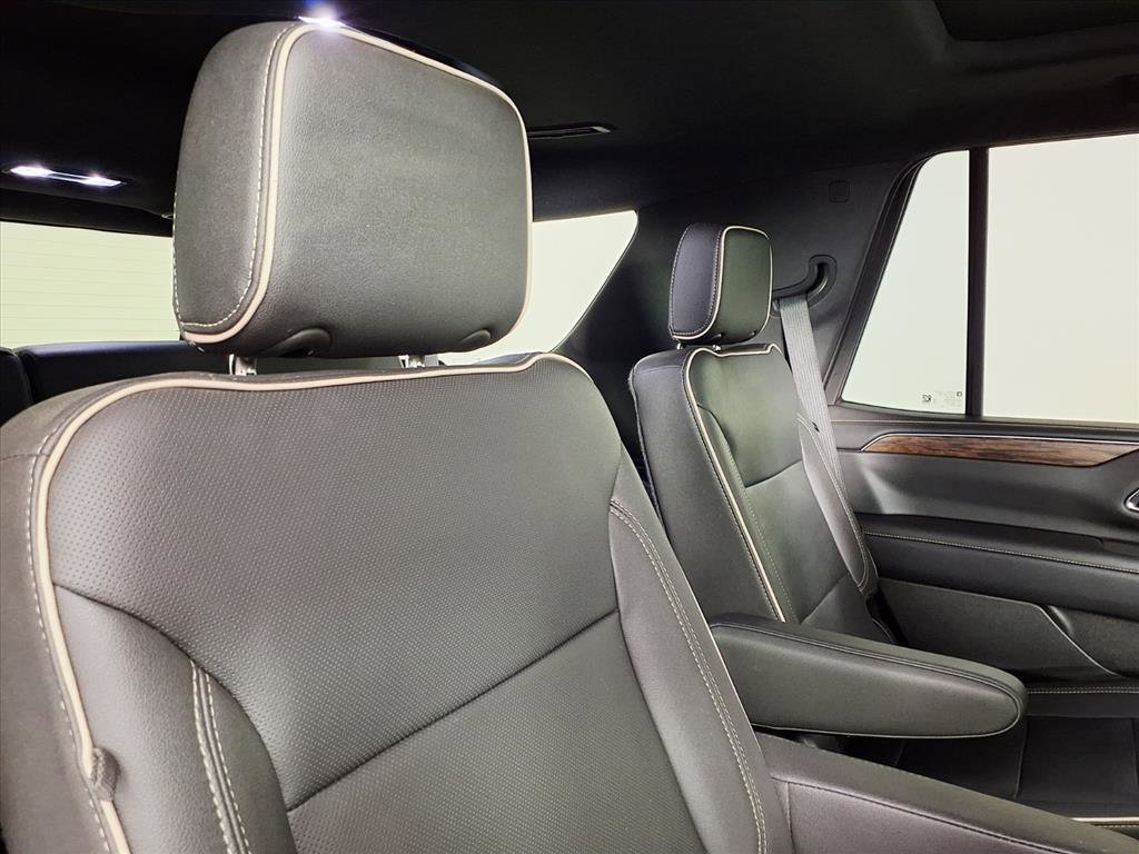 Used 2022 Chevrolet Tahoe Premier image 13