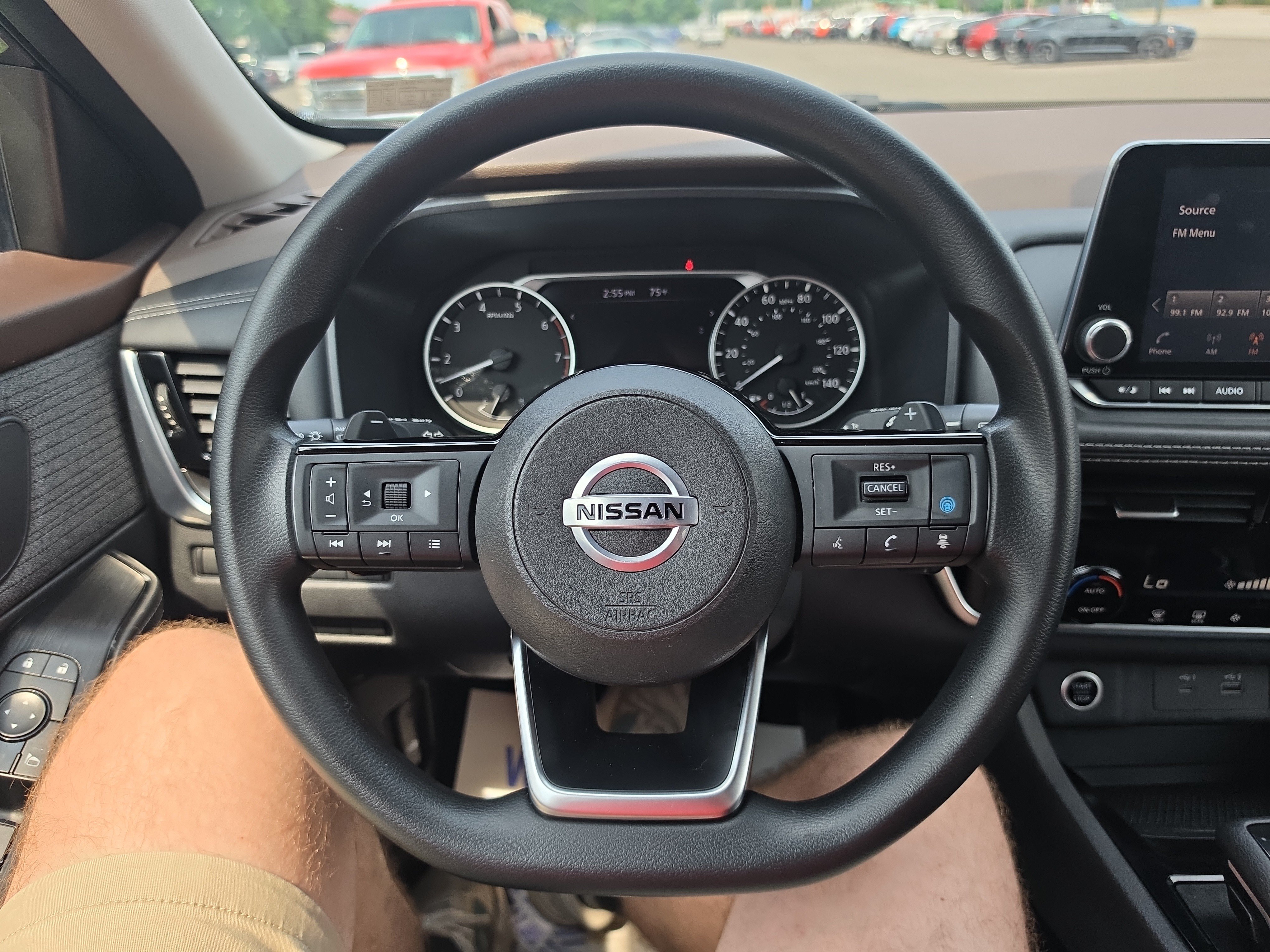 Used 2021 Nissan Rogue SV AWD/4WD image 19
