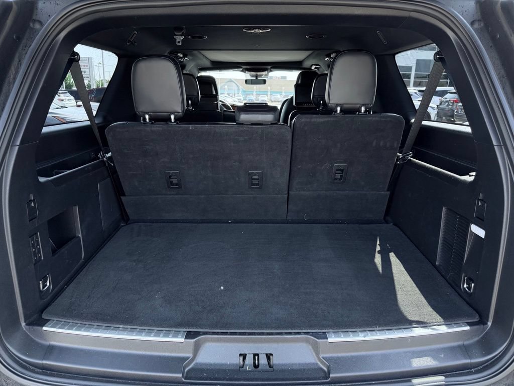 Used 2019 Lincoln Navigator L Reserve AWD/4WD image 12