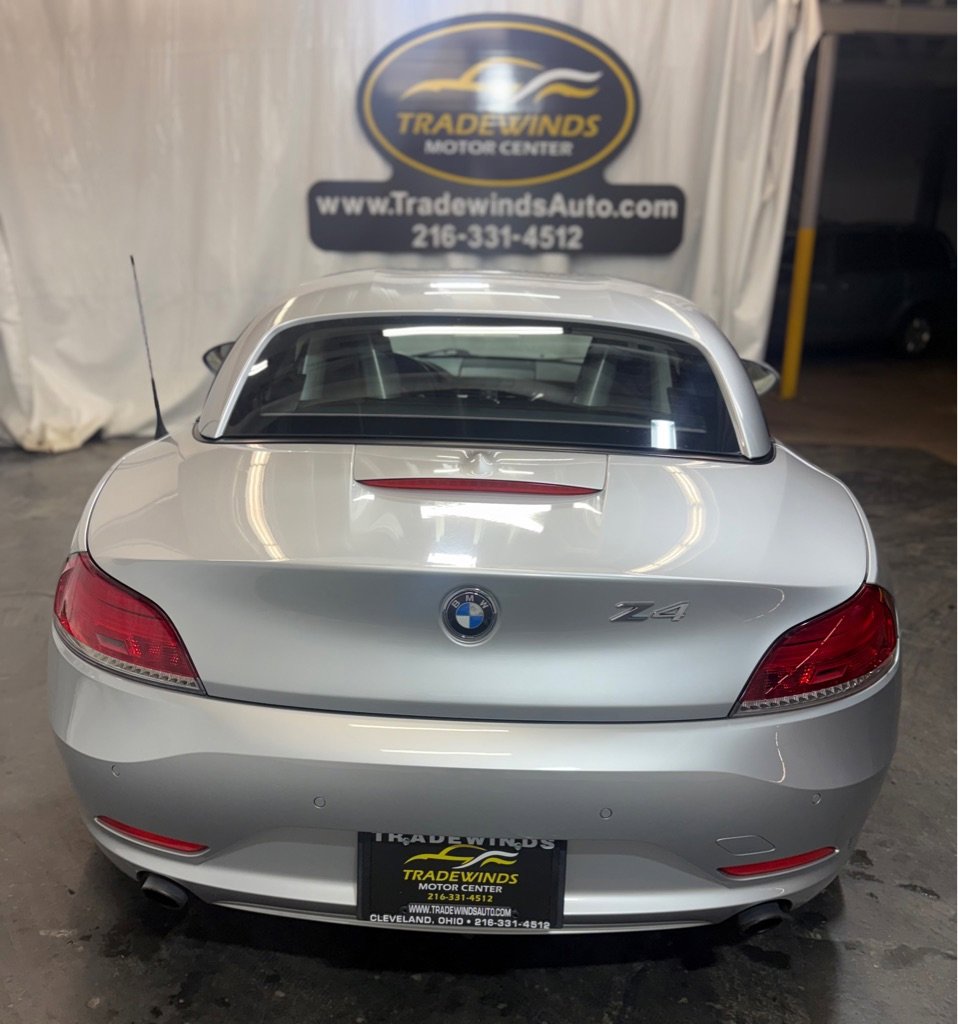 Used 2015 BMW Z4 sDrive35i image 5