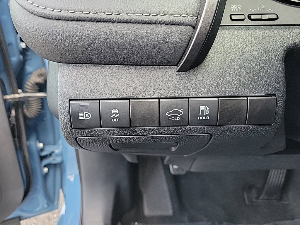 Used 2024 Toyota Camry SE FWD image 28