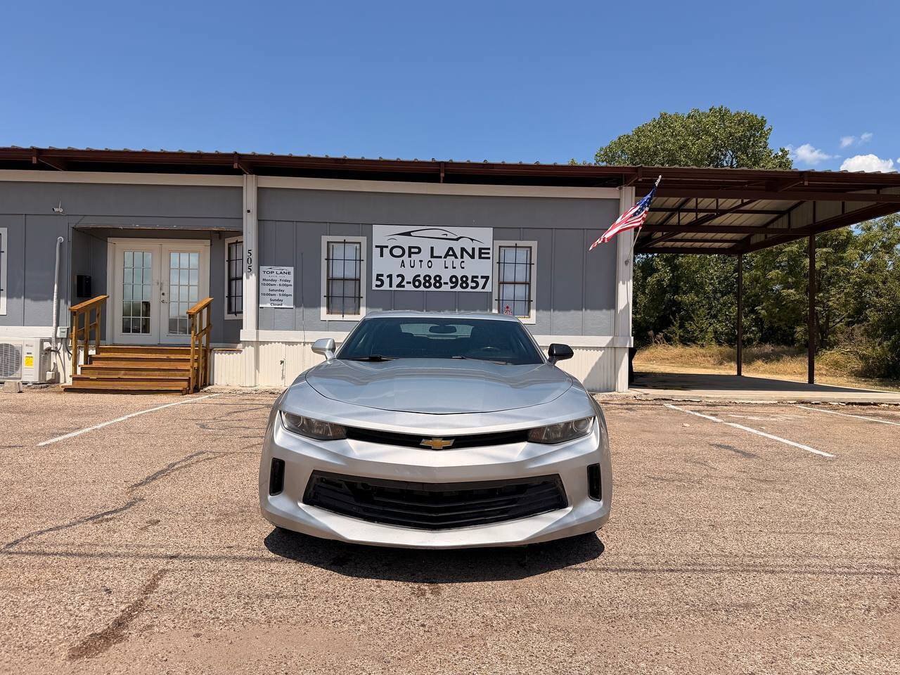 Used 2016 Chevrolet Camaro LT RWD image 3