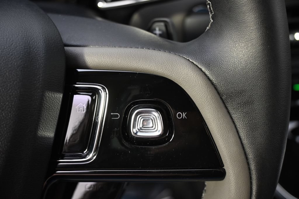 Used 2026 Lincoln Corsair Premiere AWD/4WD image 34