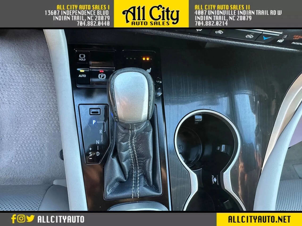 Used 2017 Lexus RX 350 FWD w/ Accessory Package image 28