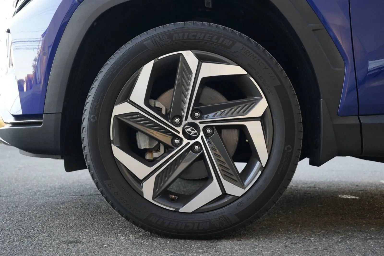 Used 2023 Hyundai Tucson Limited AWD/4WD image 14