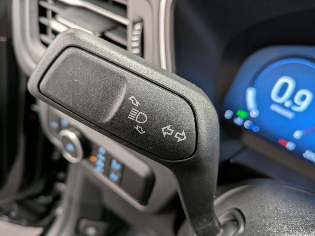 Used 2023 Ford Escape Platinum AWD/4WD image 18