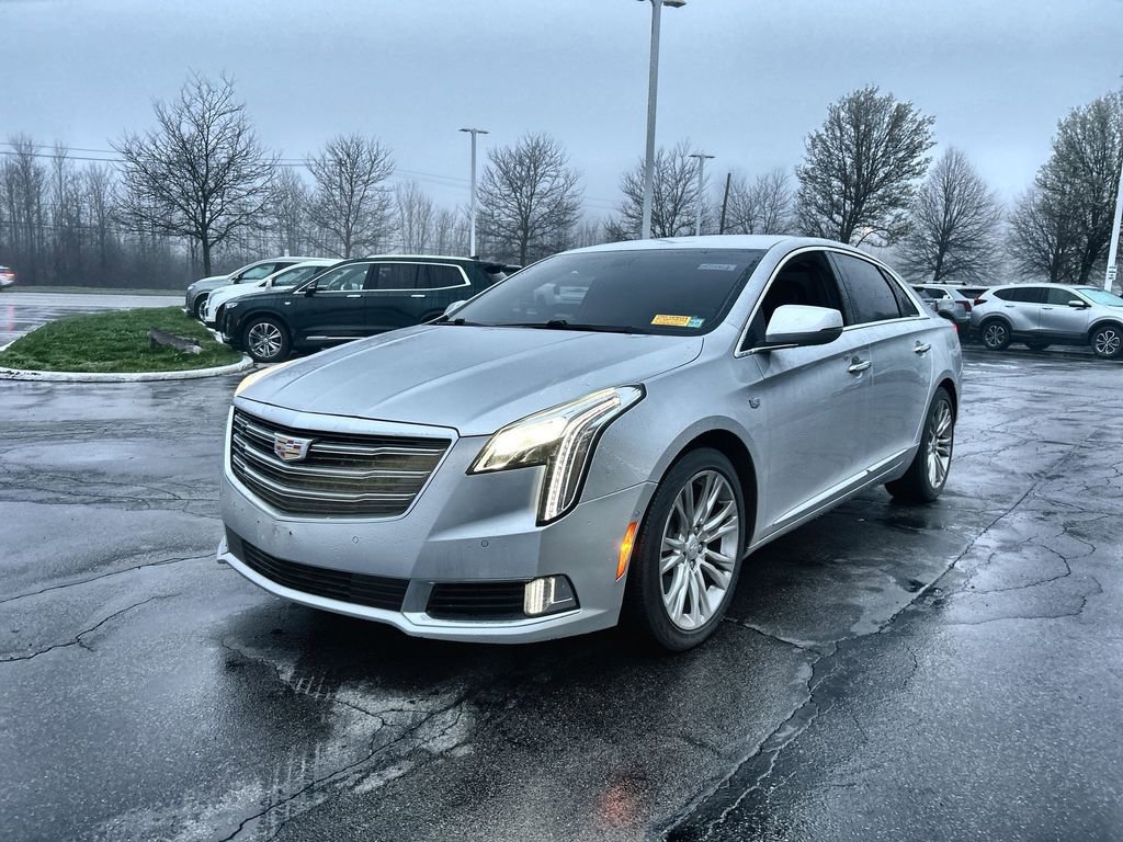Used 2018 Cadillac XTS Luxury image 4
