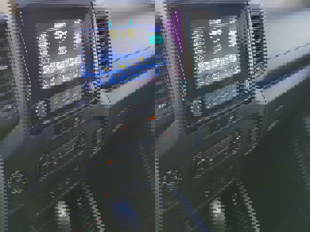 Used 2022 Nissan Frontier S w/ Technology Package image 26