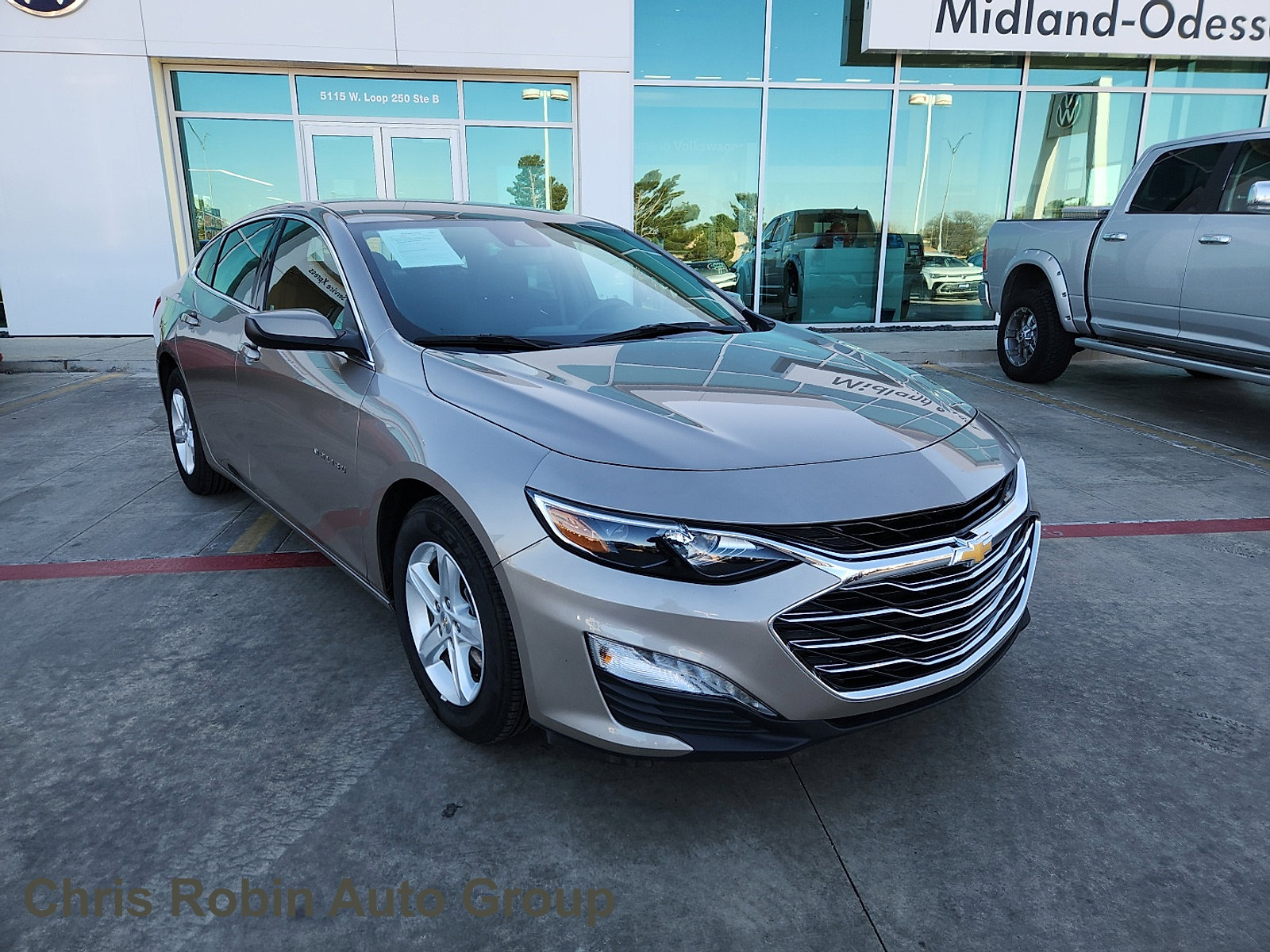 Used 2024 Chevrolet Malibu LT