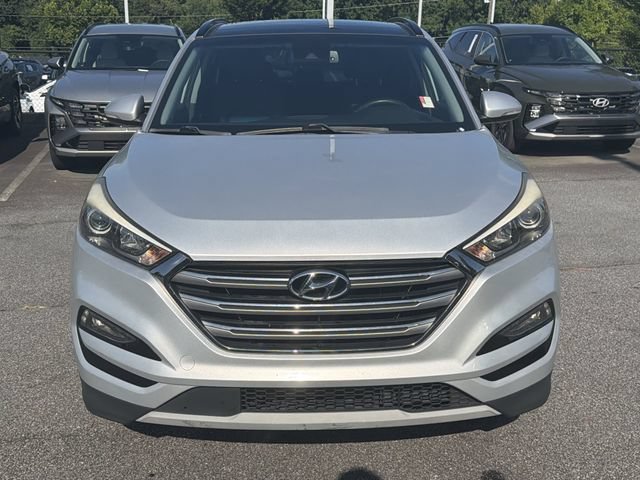 Used 2017 Hyundai Tucson Limited w/ Limited Ultimate Package 03 FWD image 2