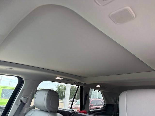Used 2024 Toyota Sequoia Limited w/ TRD Off-Road Package AWD/4WD image 7