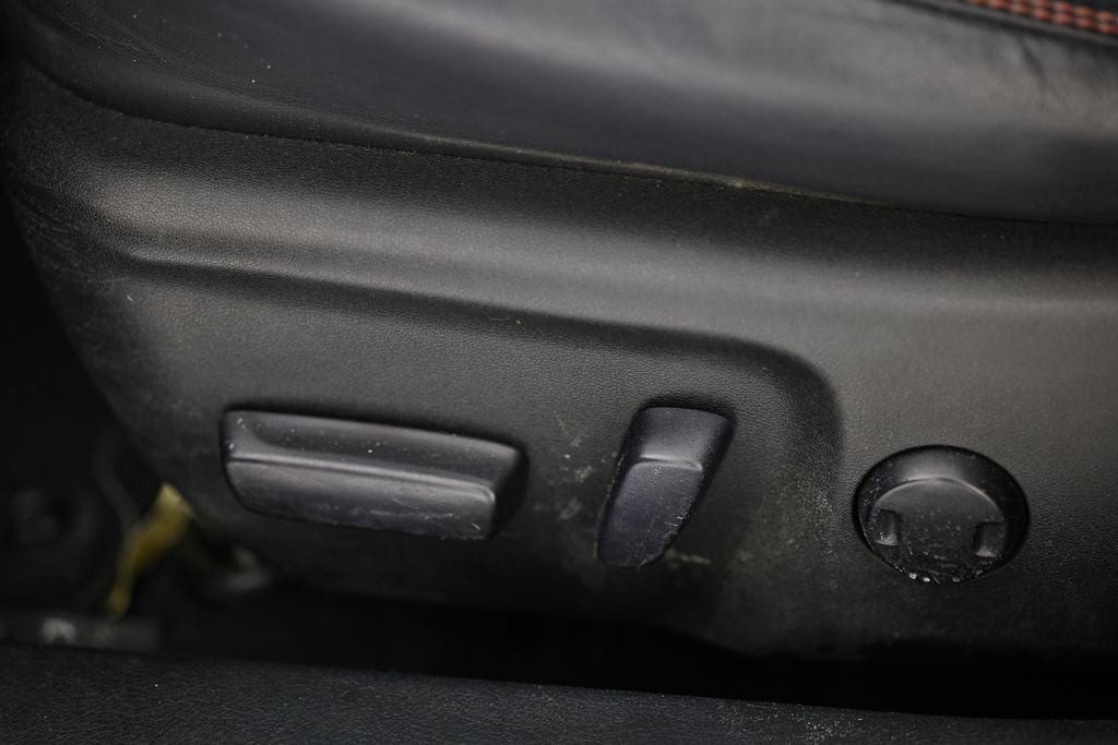 Used 2016 Toyota Camry SE w/ Moonroof Package image 22