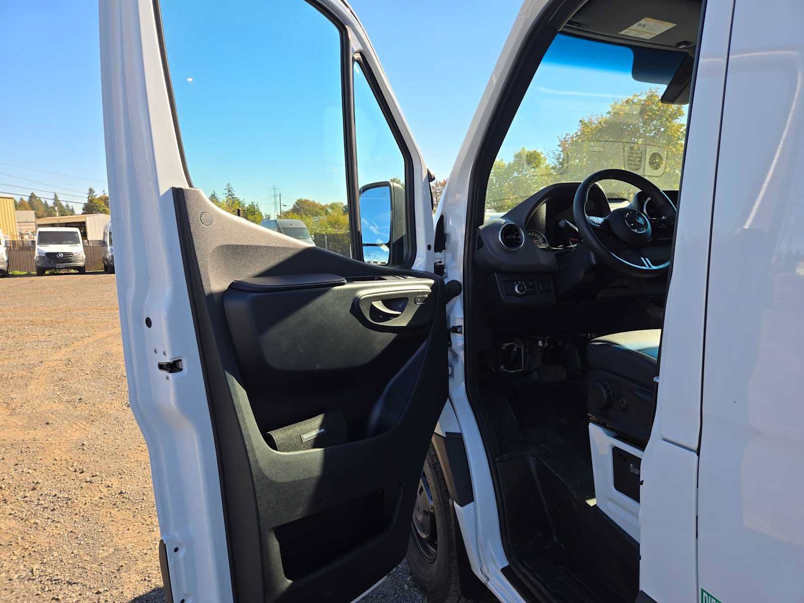 Used 2026 Mercedes-Benz Sprinter 2500 image 20