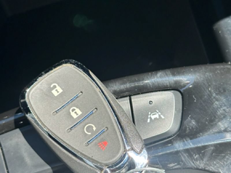 Used 2024 Chevrolet Trax LT w/ Driver Confidence Package FWD image 16