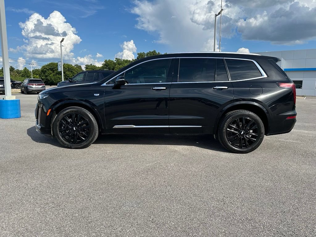 Used 2024 Cadillac XT6 Luxury AWD/4WD image 3