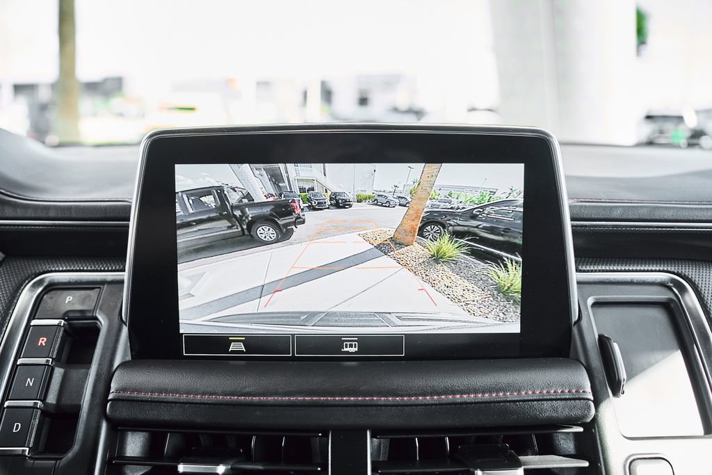 Used 2021 Chevrolet Tahoe RST AWD/4WD image 33