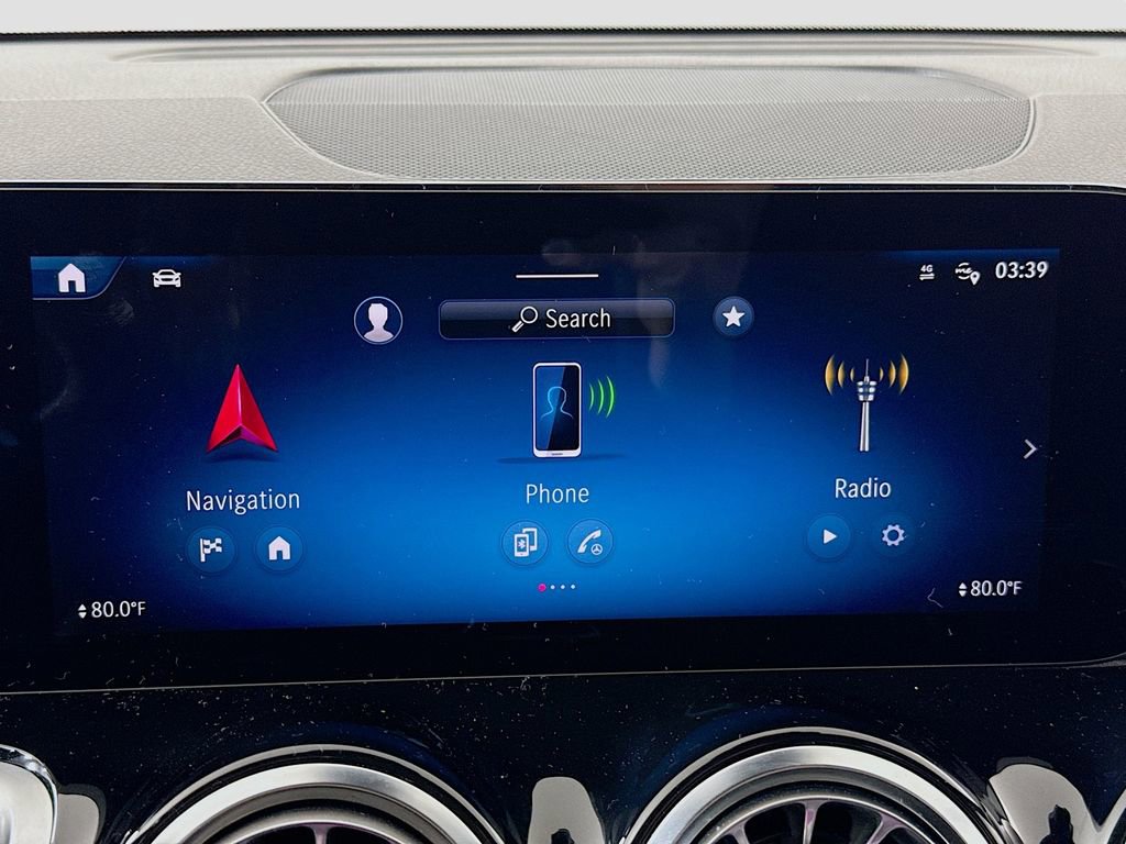 Used 2024 Mercedes-Benz GLB 35 AMG 4MATIC image 15