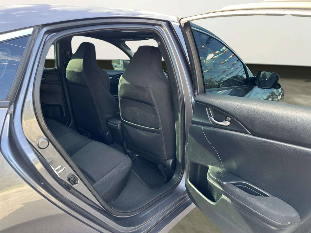 Used 2018 Honda Civic Si image 17