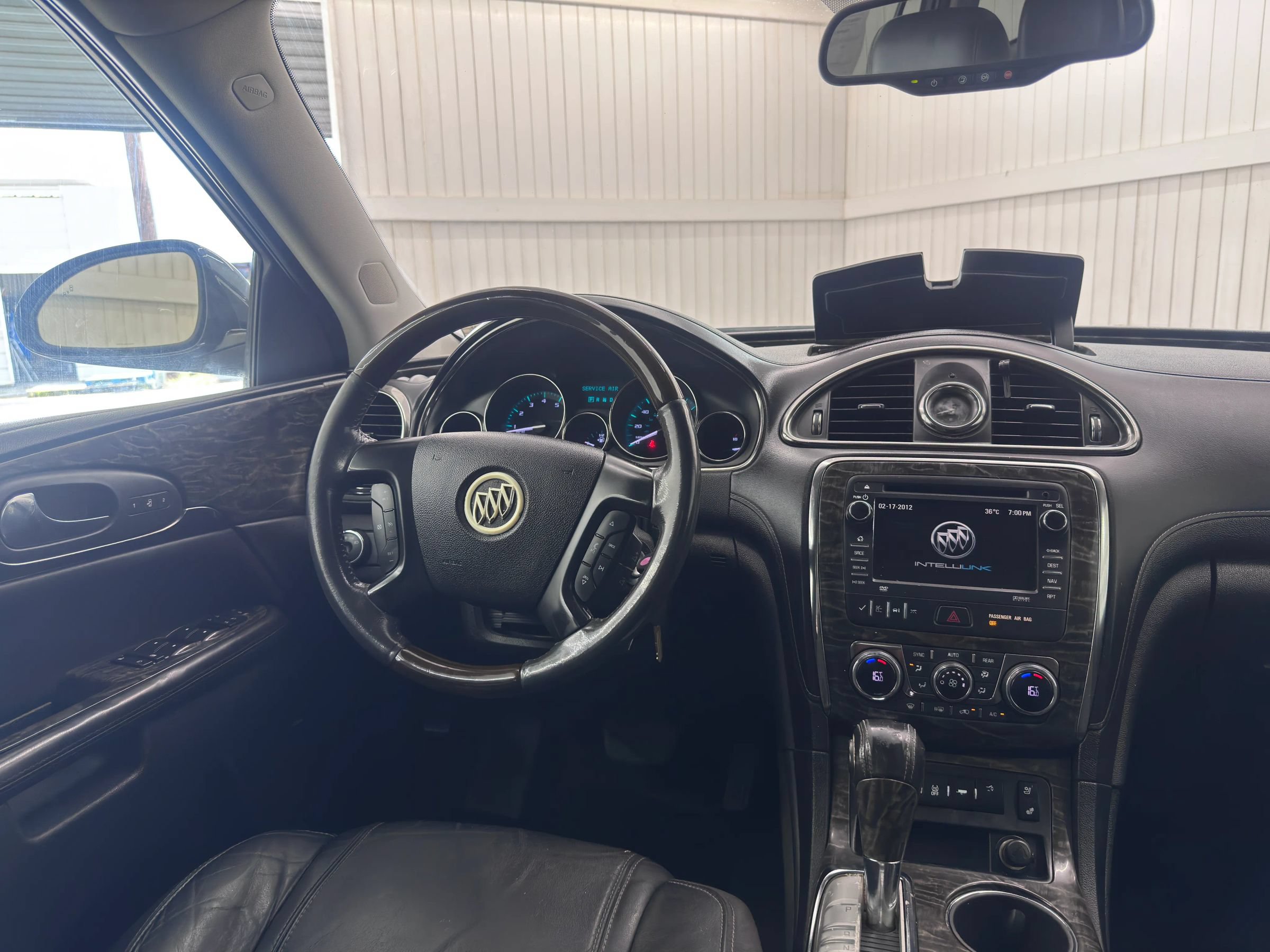 Used 2013 Buick Enclave Premium AWD/4WD image 16
