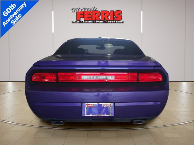 Used 2010 Dodge Challenger R/T RWD image 4
