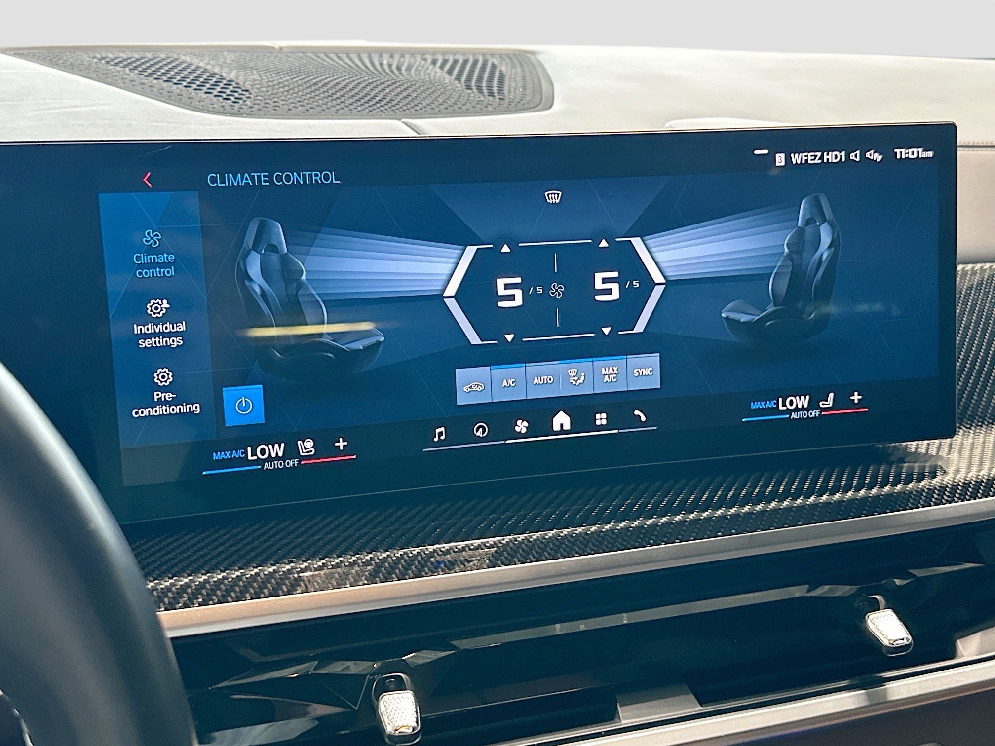 Used 2024 BMW X5 M Competition w/ Executive Package image 16